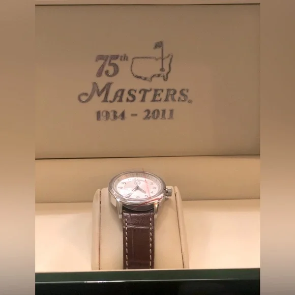 Ladies gently worn Masters watch 2011 106 of only 400 made  display picture 2